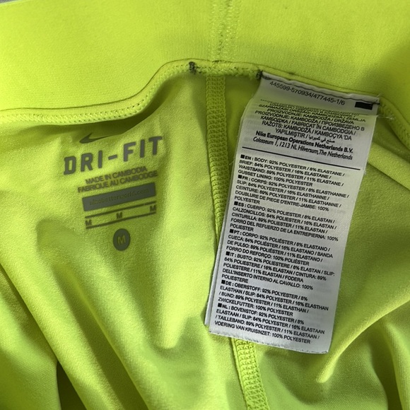 Super cute Neon Yellow Nike Grey Shorts with liner size Medium - Picture 5 of 5